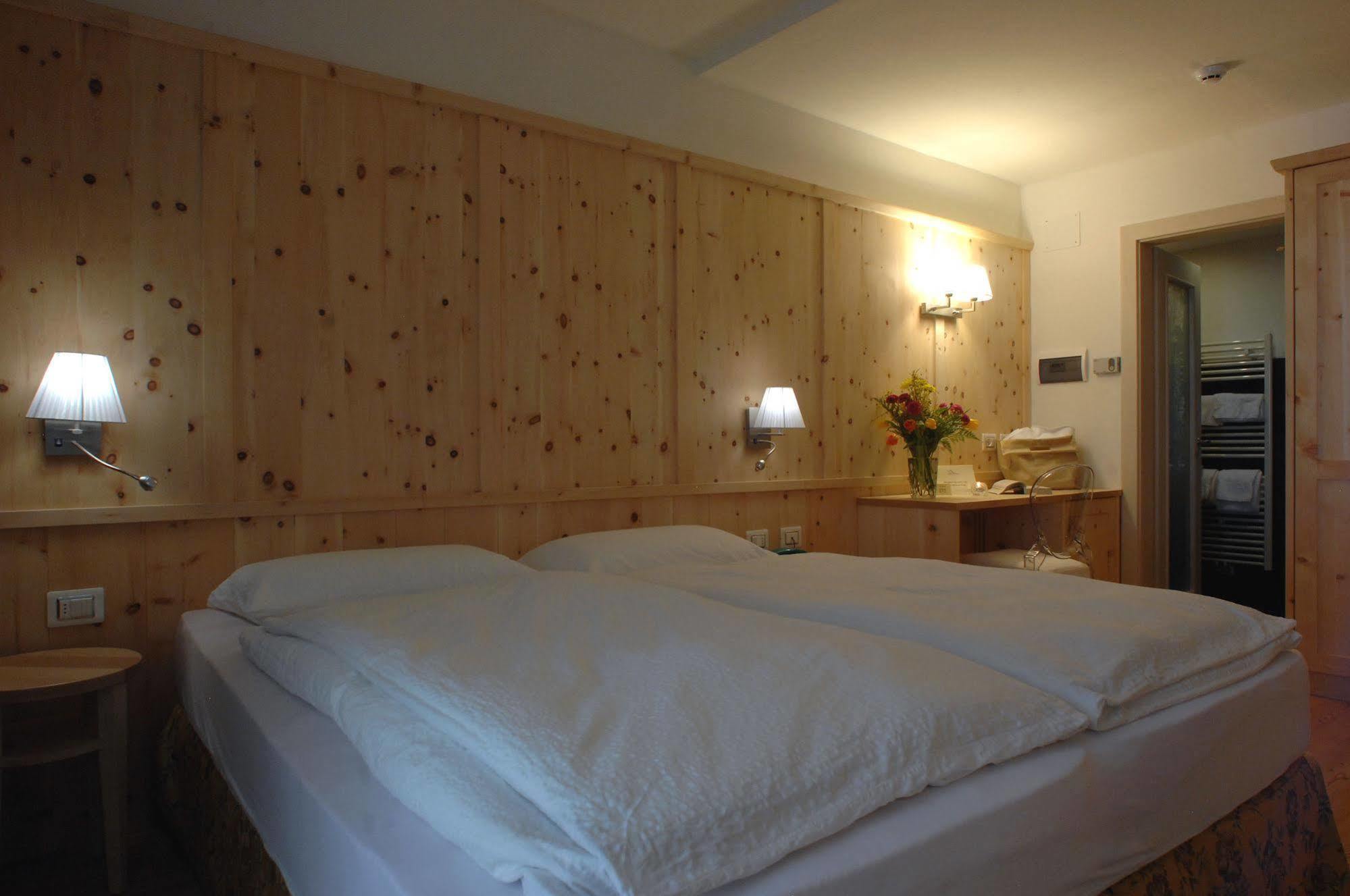 Cimon Dolomites Hotel Predazzo Exterior photo