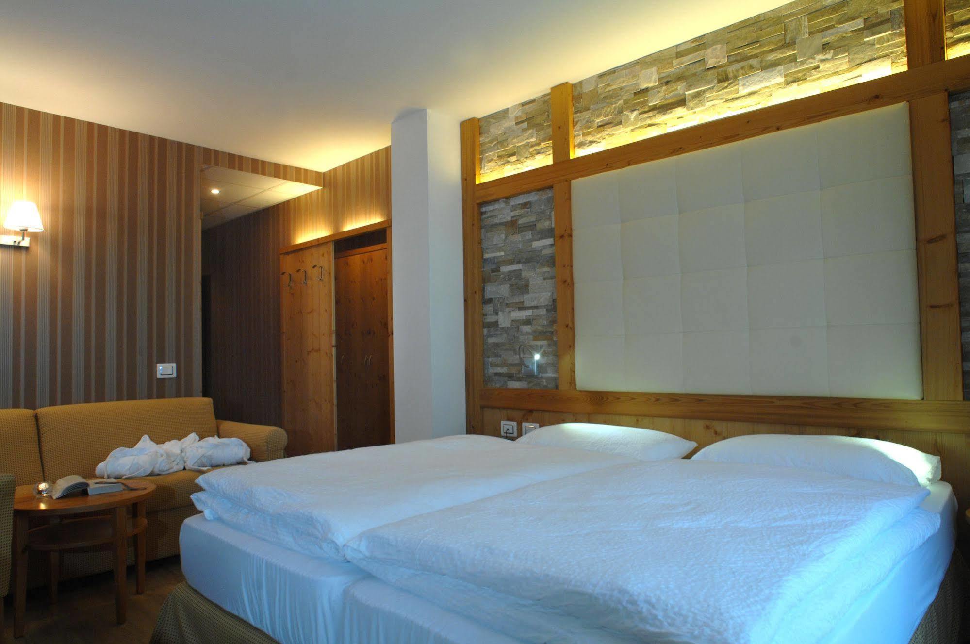 Cimon Dolomites Hotel Predazzo Exterior photo